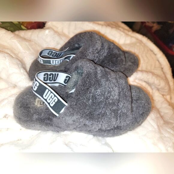 UGG Women's Slide Slipper,Sz 5, Gray. - Picture 1 of 4
